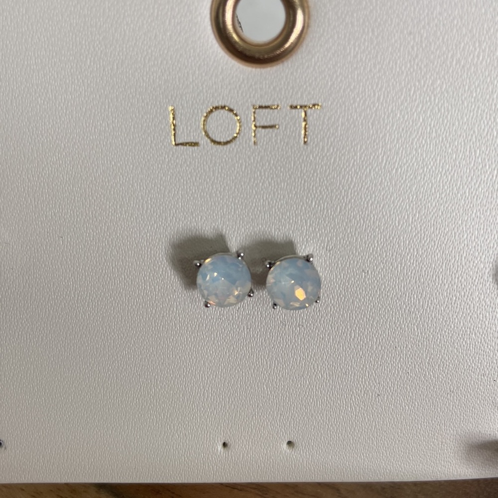 Loft earring set - Picture 4 of 7